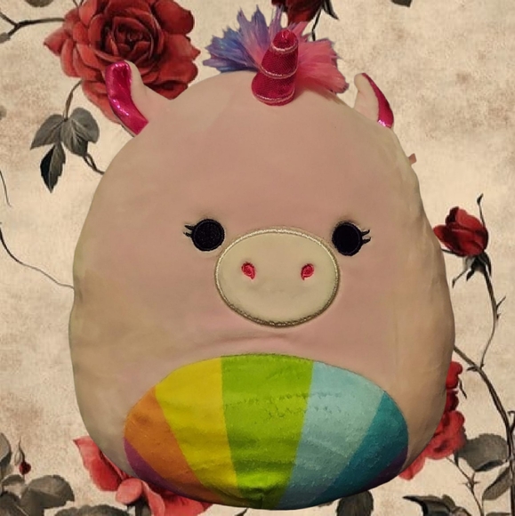 Amor the Unicorn Squishmallow - Picture 1 of 3